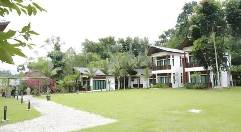 Bidaisari Resort Bentong Exterior photo